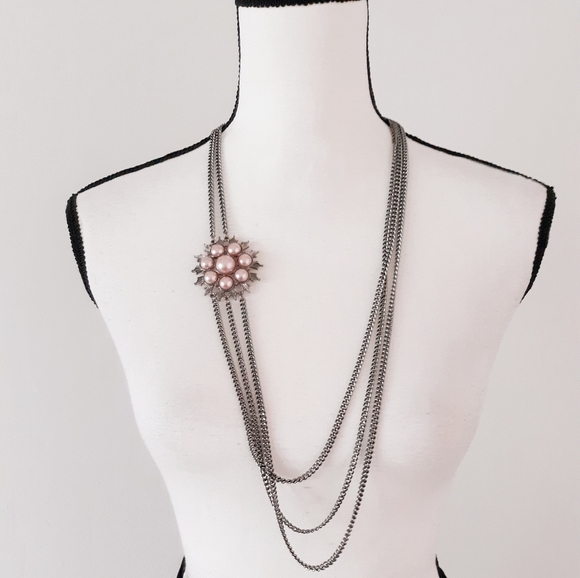 Vintage Jewelry - VTG Faux Pearl Necklace